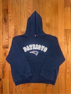 New England Patriots NFL Vintage Sewn Hoodie Size Large